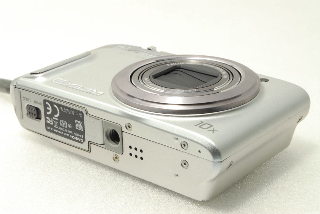 Ema様フォロー割_CASIO EXILIM EX-H15❤️シルバー カメラ