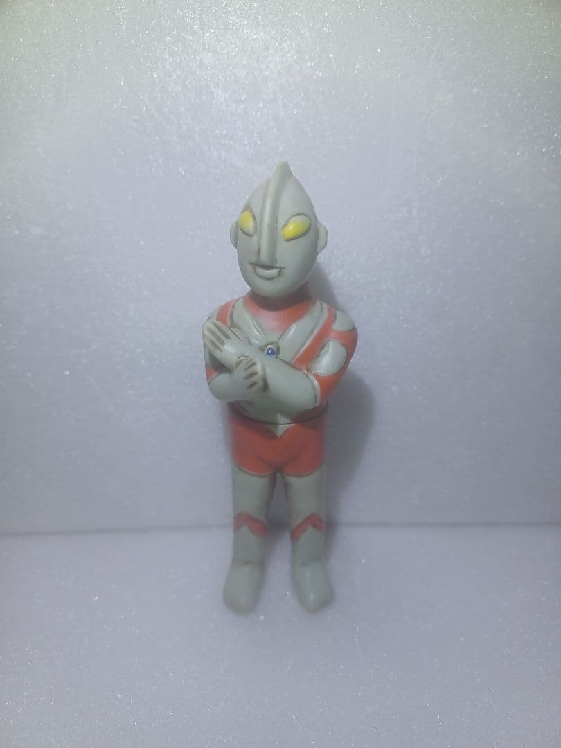ウルトラマン フィギュア　ソフビ