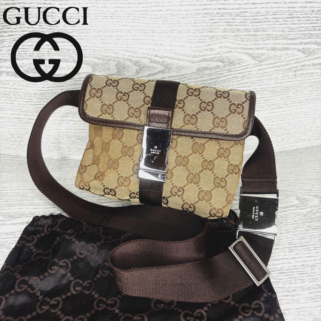 極美品　GUCCI グッチ　ボディーバッグ　ウエストバッグ　S812