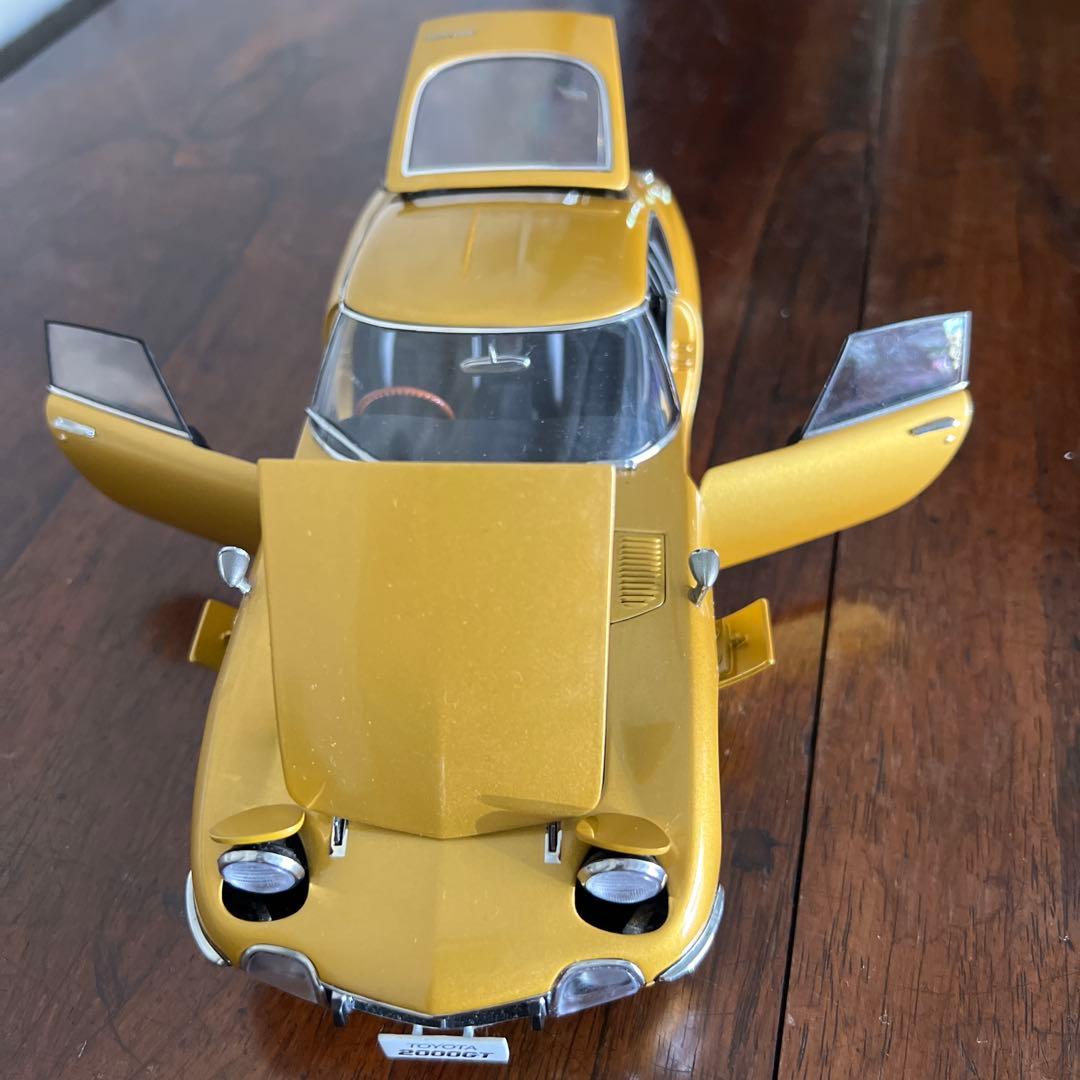 AUTO art 1/18 TOYOTAトヨタ 2000GT クーペ ゴールド④