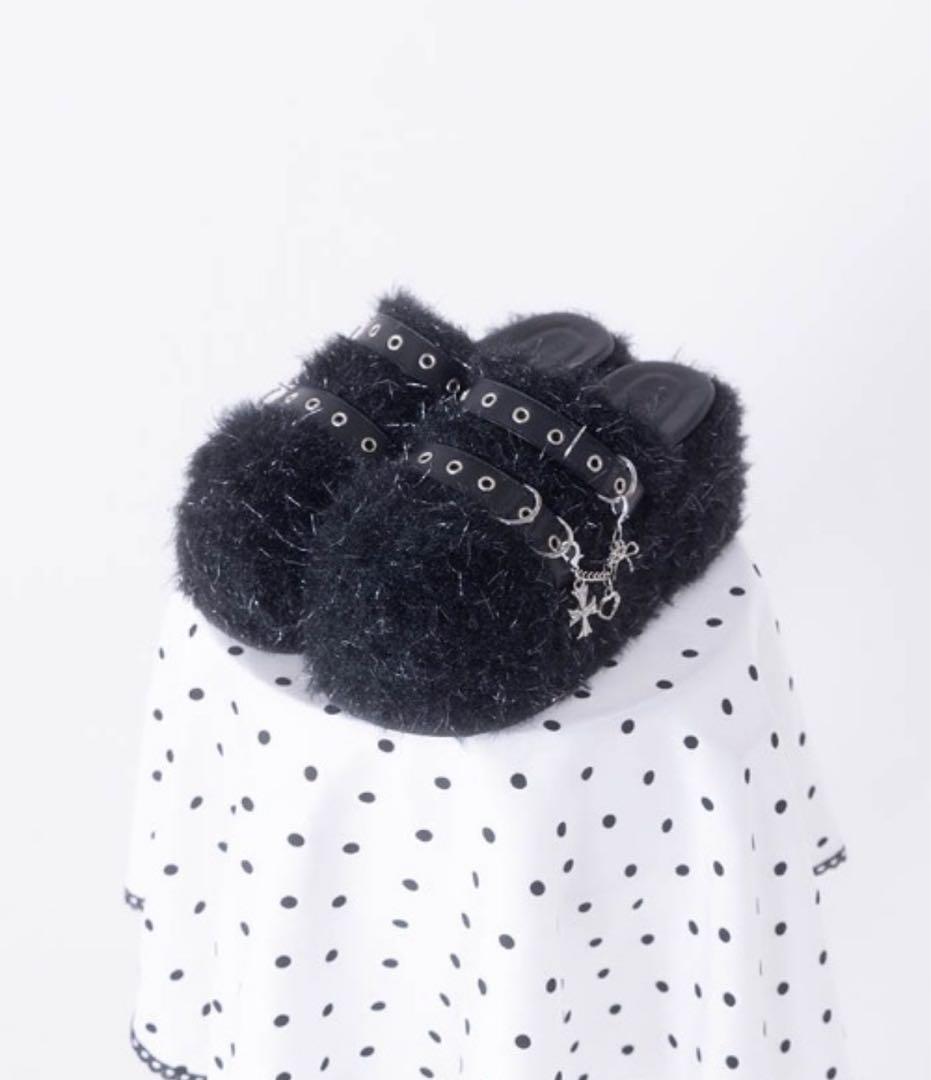 フィクルベベ Wベルトファーサボサンダル