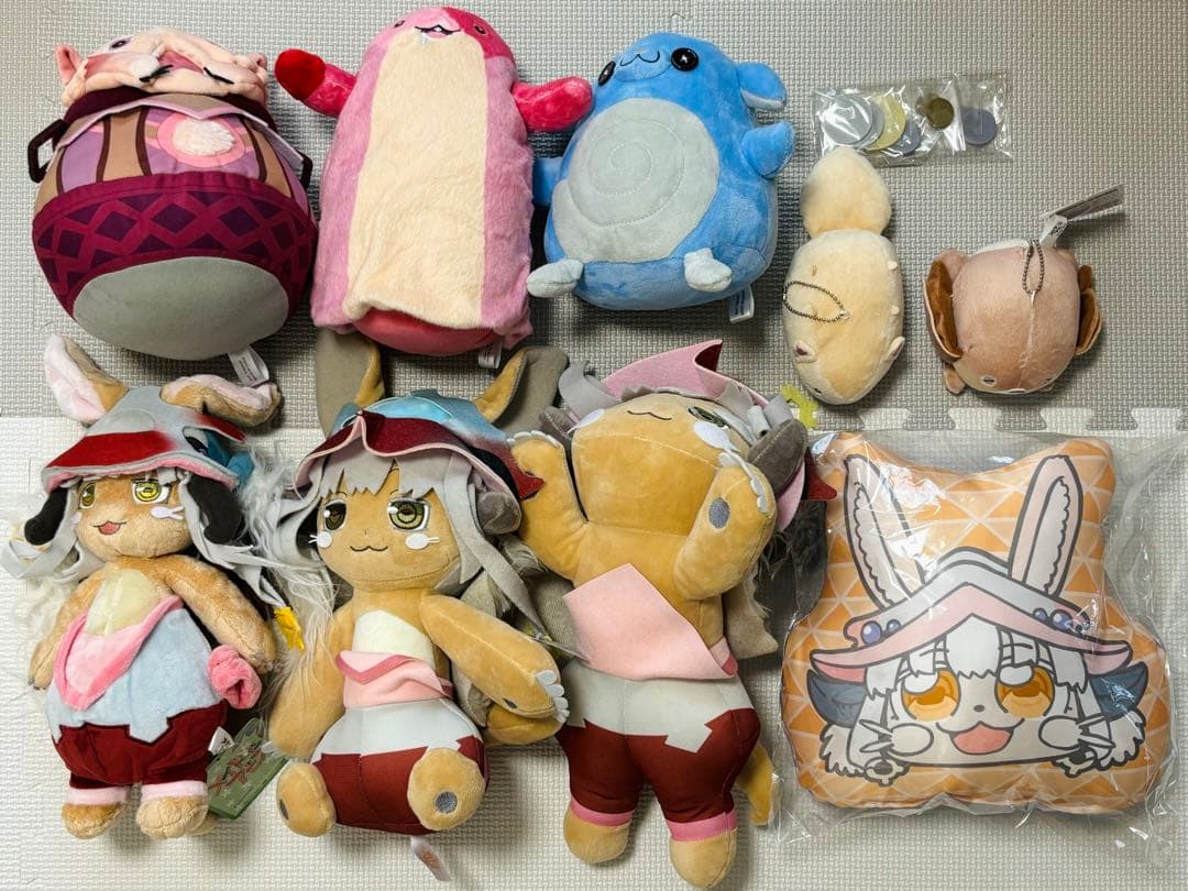 メイドインアビス　ぬいぐるみ　クッション　まとめ売り