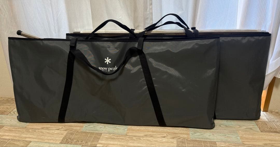  peak(スノーピーク)のステンレスキッチンテーブル