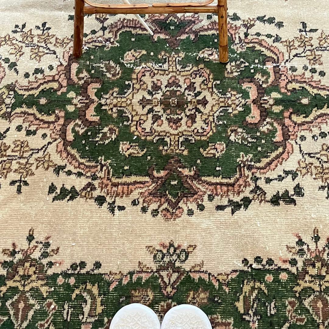 メダリオン113×199カーキ　リッチwool グリーン　トルコヴィンテージラグ