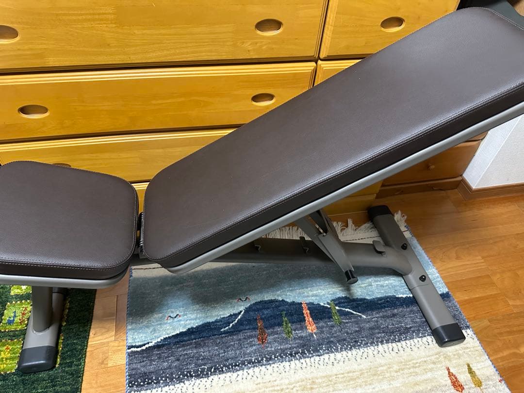 LEADING EDGE トレーニングベンチ LE-B80