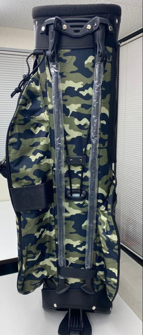 新品未使用　キャディバッグ　スタンド式　迷彩カモ　Scotty Cameron