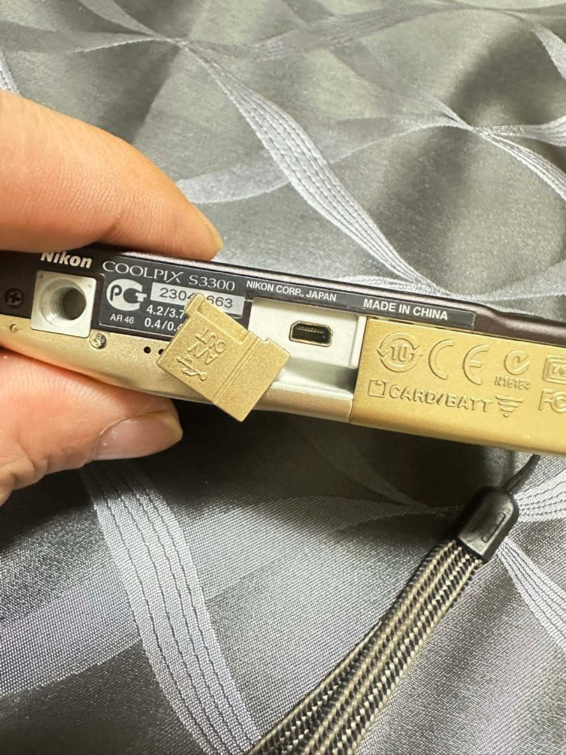 【美品 】NIKON COOLPIX S3300