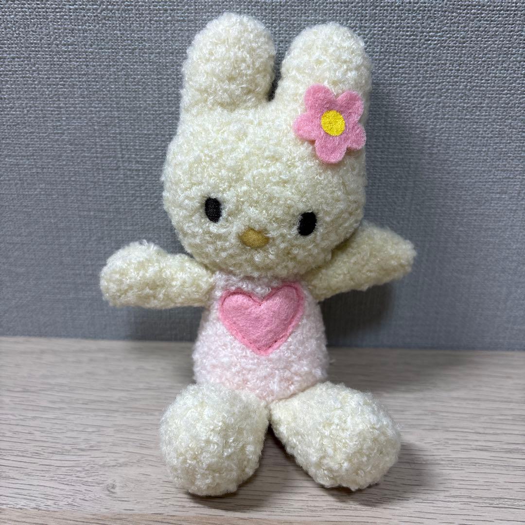 激レア　ハローキティ　vivitix限定　うさぎ　抱っこ　抱きぬいぐるみ