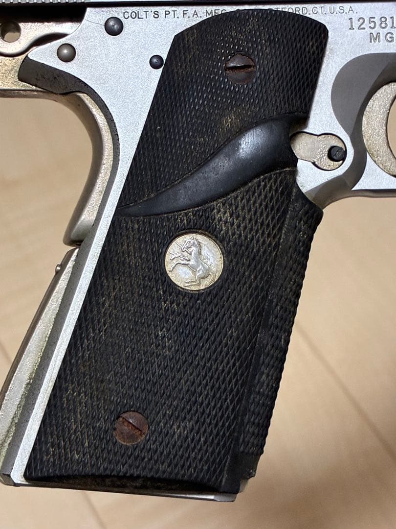 MGC COLT GOVERNMENT シリーズ70 ABSシルバー モデルガン