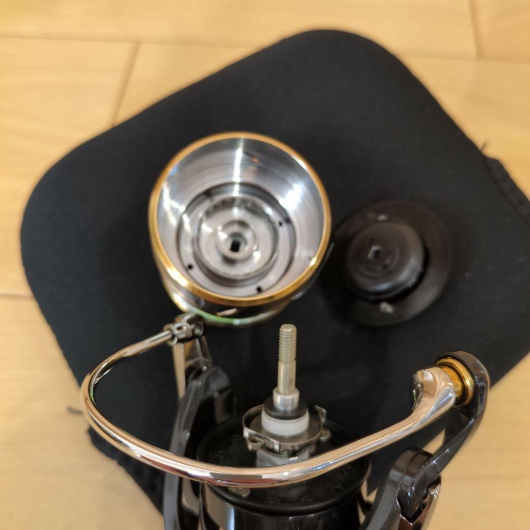 ブ*ち様 【未使用級品】20ルビアス ルビアス　LT3000-C リール　ダイワ