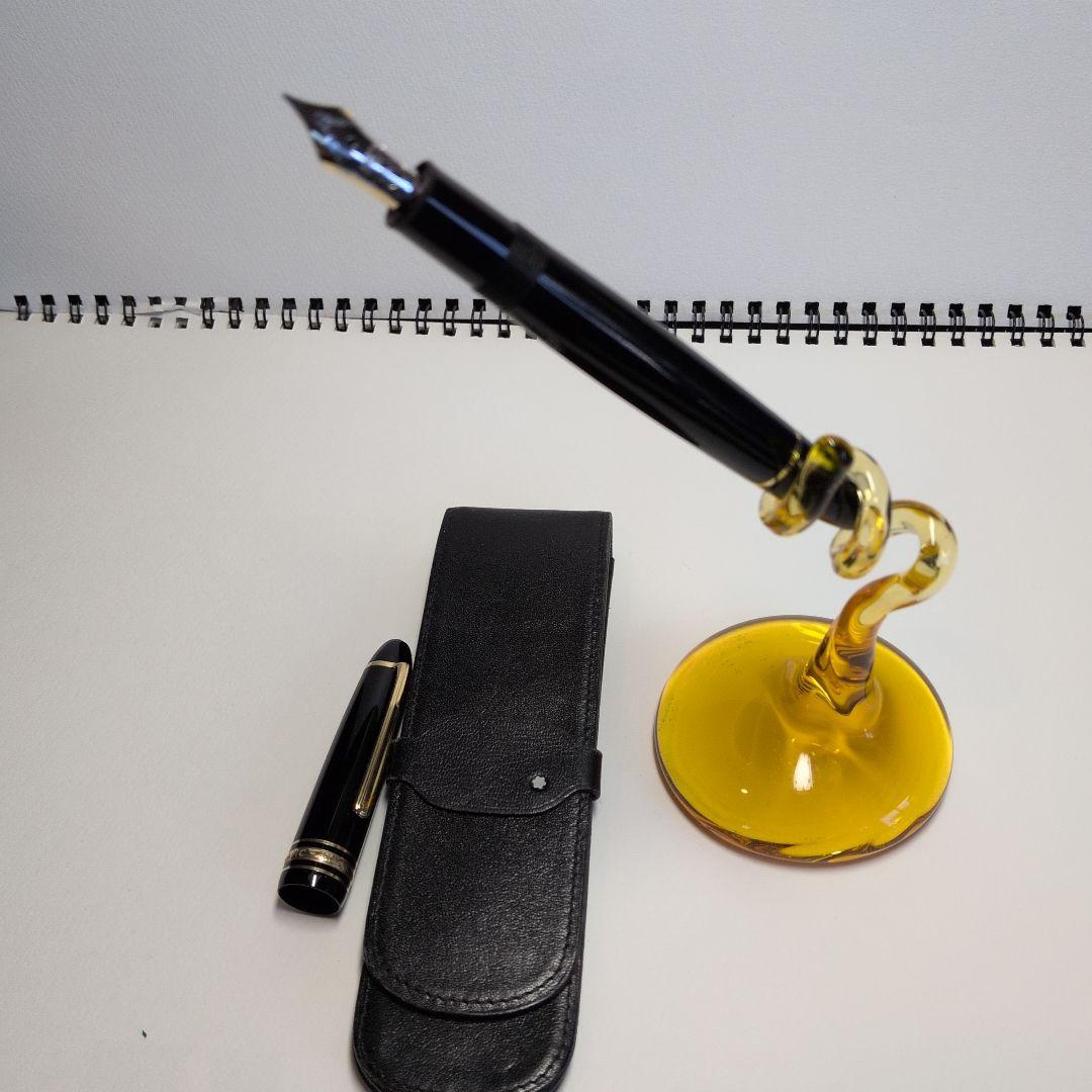 MONBLANC万年筆とペンケース
