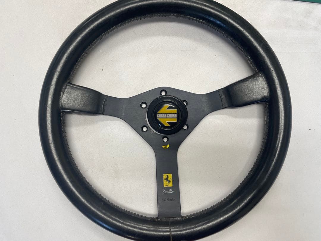 【希少】MOMOモモ 革 ハンドル