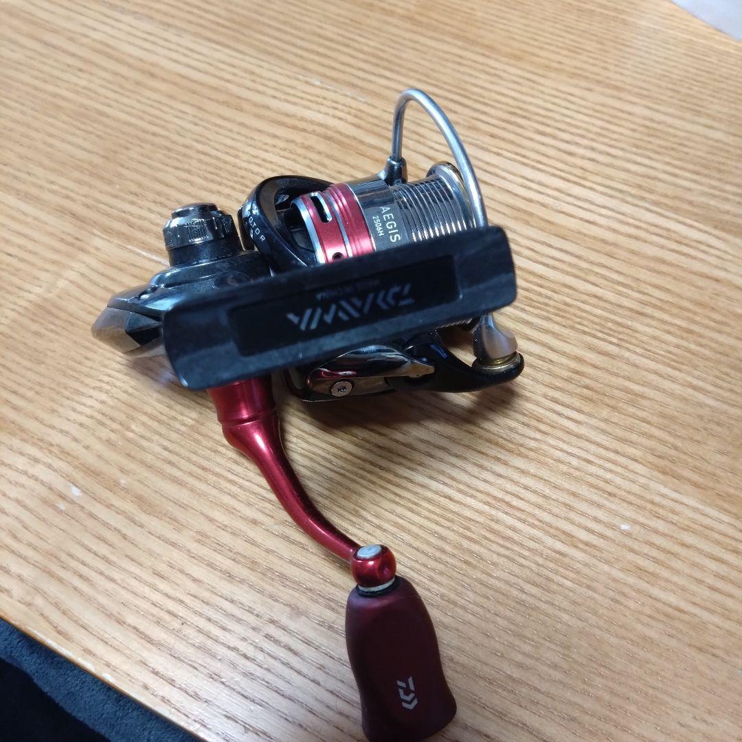 DAIWA AEGIS 2506H スピニングリール