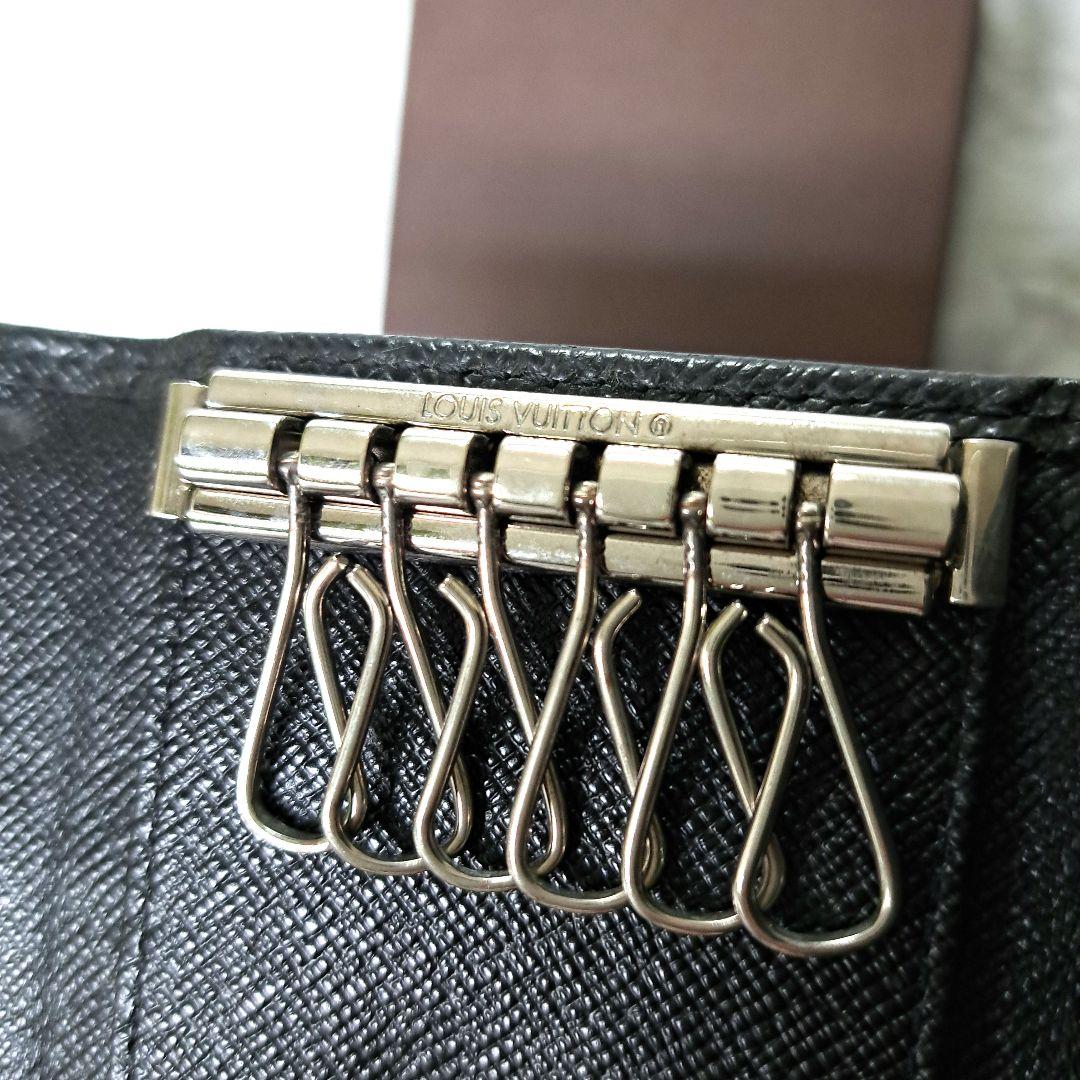 ✨️極美品✨️ルイヴィトン　エピ　6連キーケース　　黒　専用箱付き