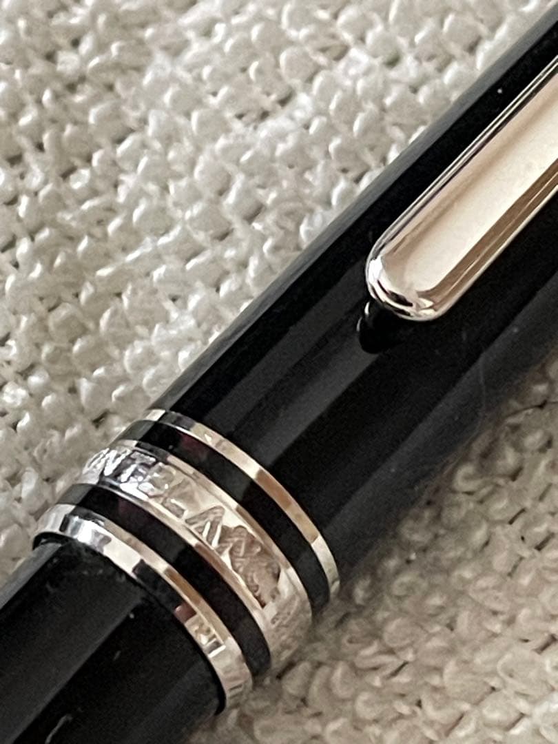 m*e様 ◾️訳あり◾️プラチナ◾️P163ボールペン◾️マイスターシュテュック