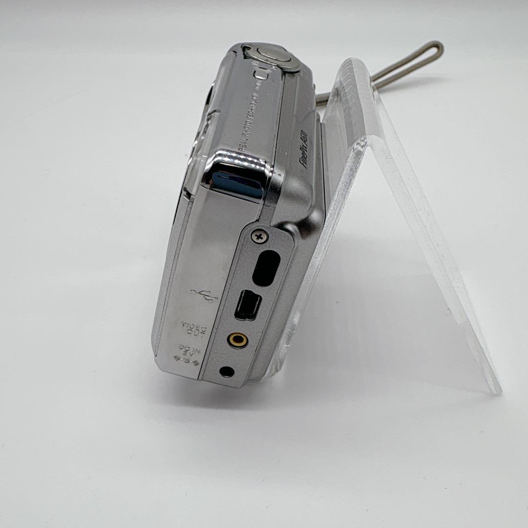 FUJIFILM FinePix A610 デジタルカメラ 単三電池使用