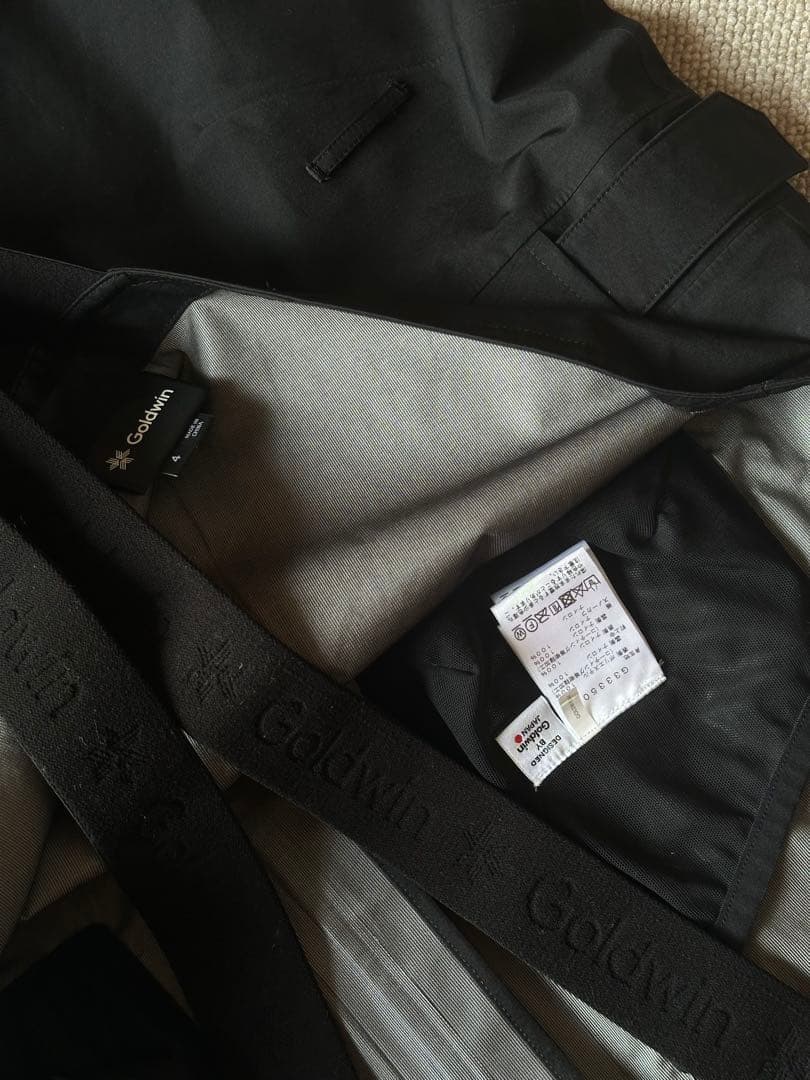 ゴールドウィン Goldwin ゴアテックス 3L ビブ XL G33350