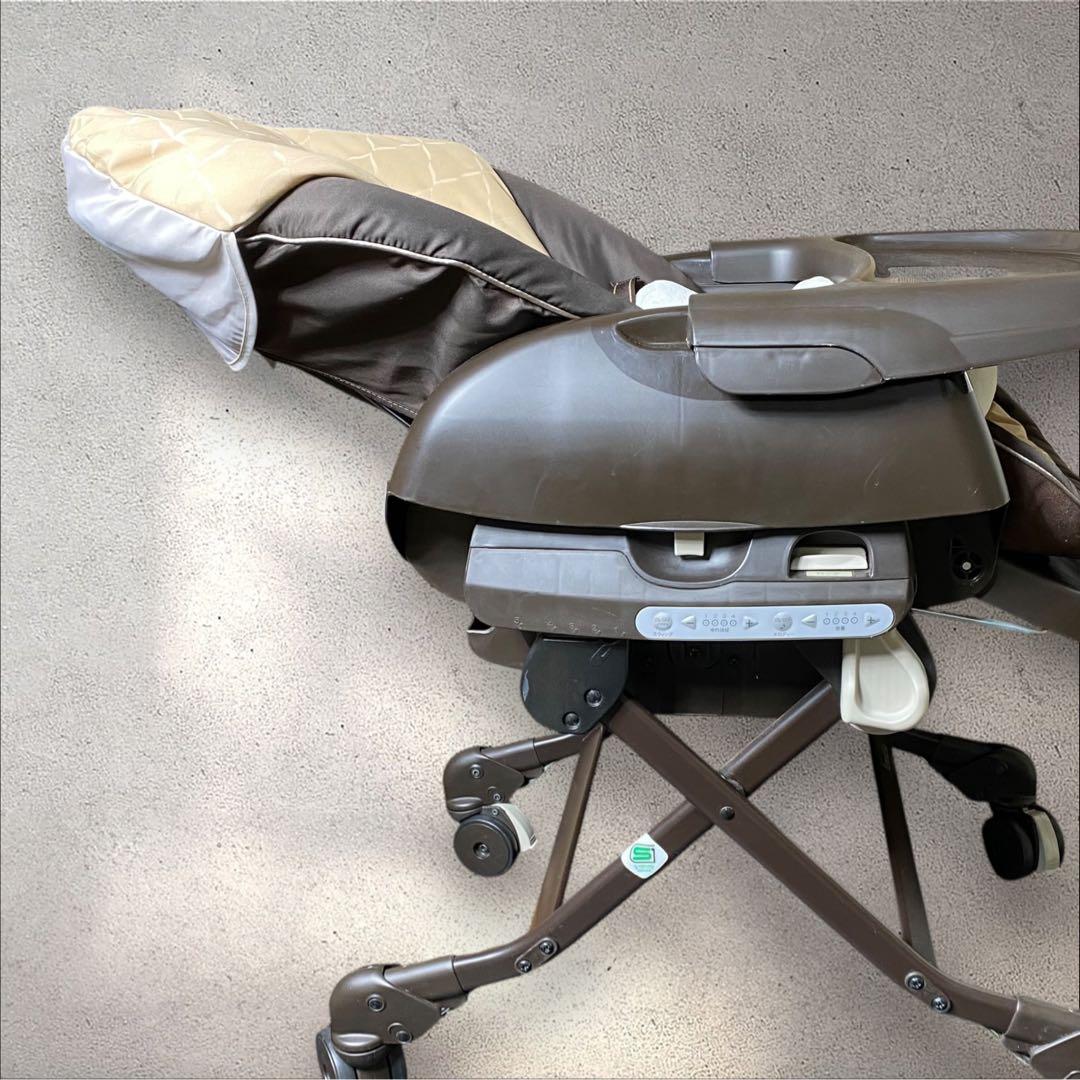 コンビ ネムリラ オートスウィング ベビーラック・チェア ハイローチェア 電動