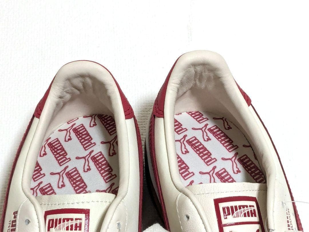 【 新品未使用 】 PUMAプーマ INDOOR OG27cm 外箱破れ有