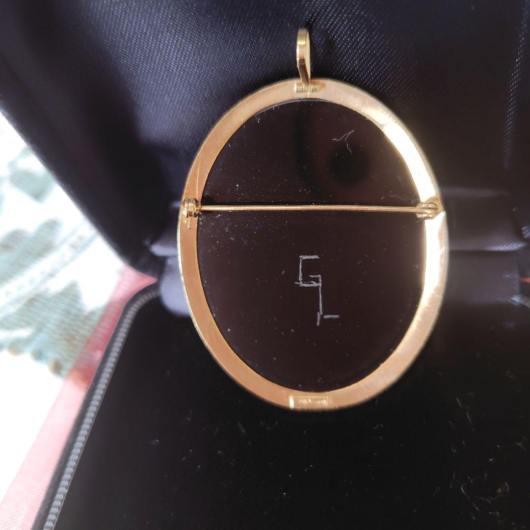 高級カメオk18ブローチ作家刻印付き