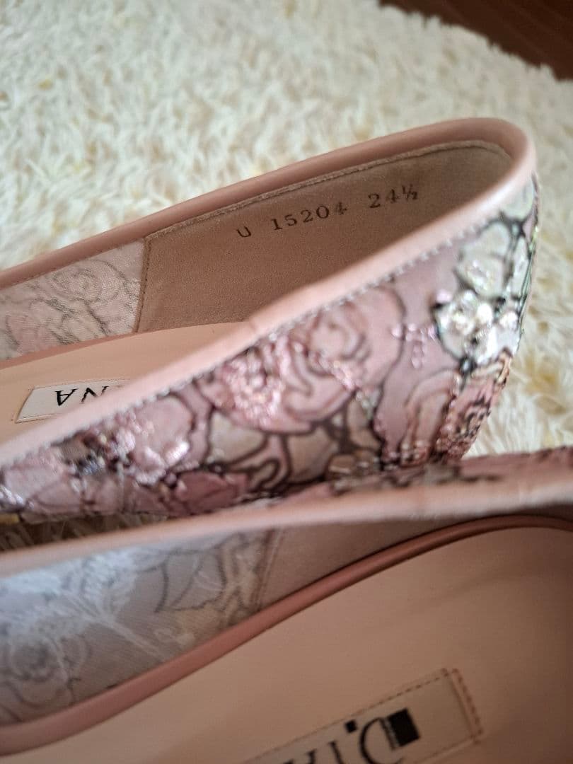 DIANA ミュシャ ミュール