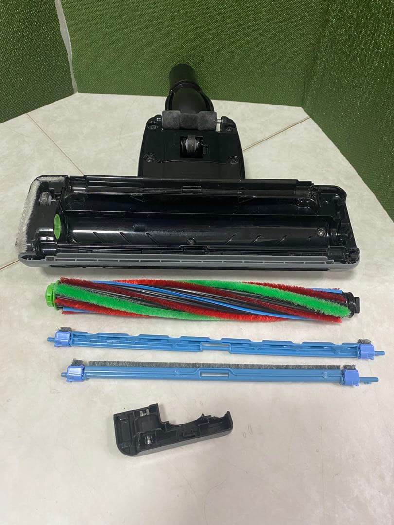 HITACHI コードレス掃除機 PV-BH900H　バッテリーの状態良好