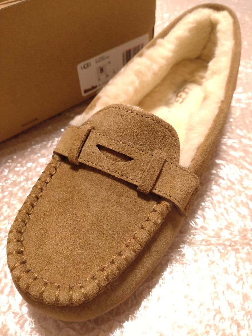 m*o様 UGG W Willow Moc モカシン 8 (US) ベージュ