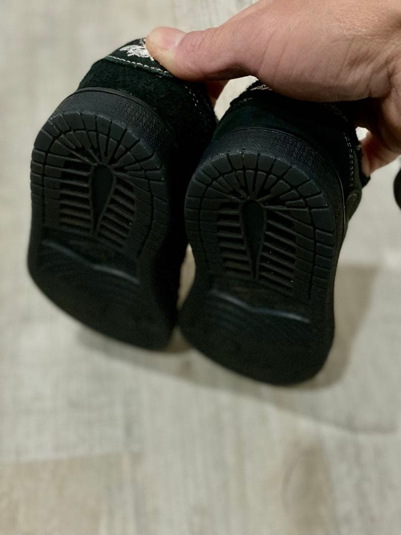 Travis Scott × Nike TD Blackphantom 17.5