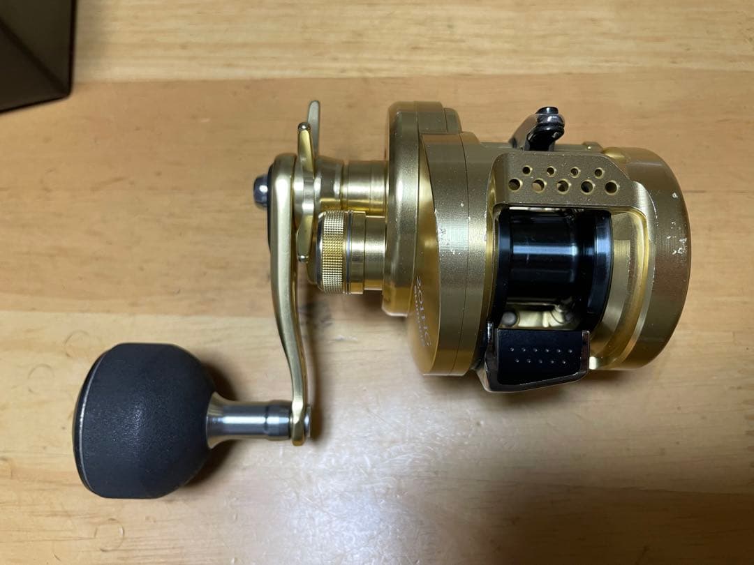 リール SHIMANO OCEA CONQUEST 201HG