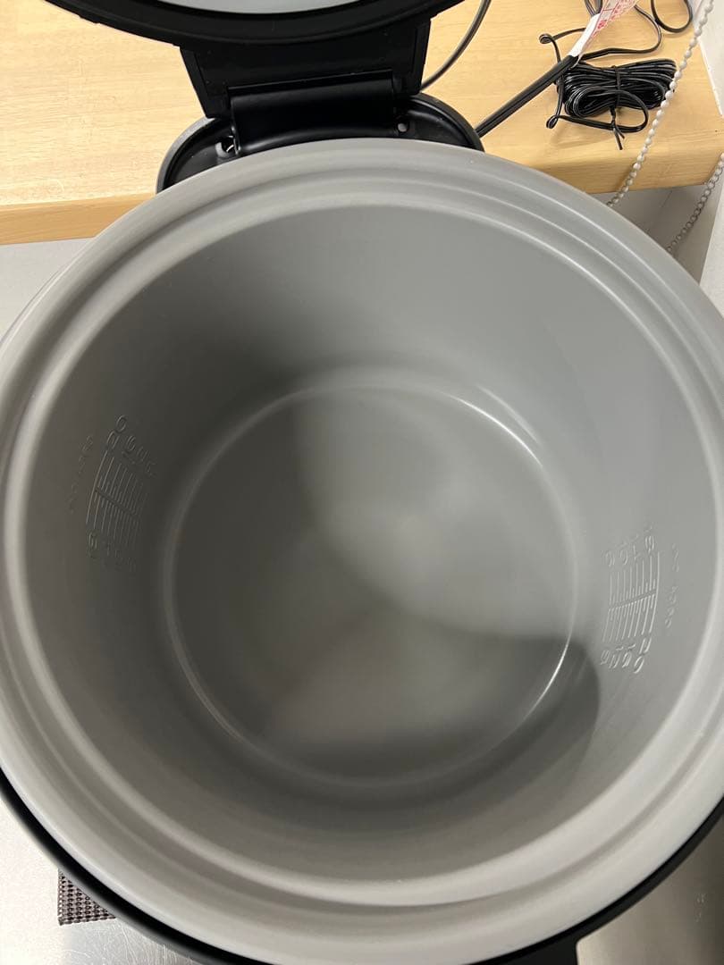 炊飯器　2升炊き
