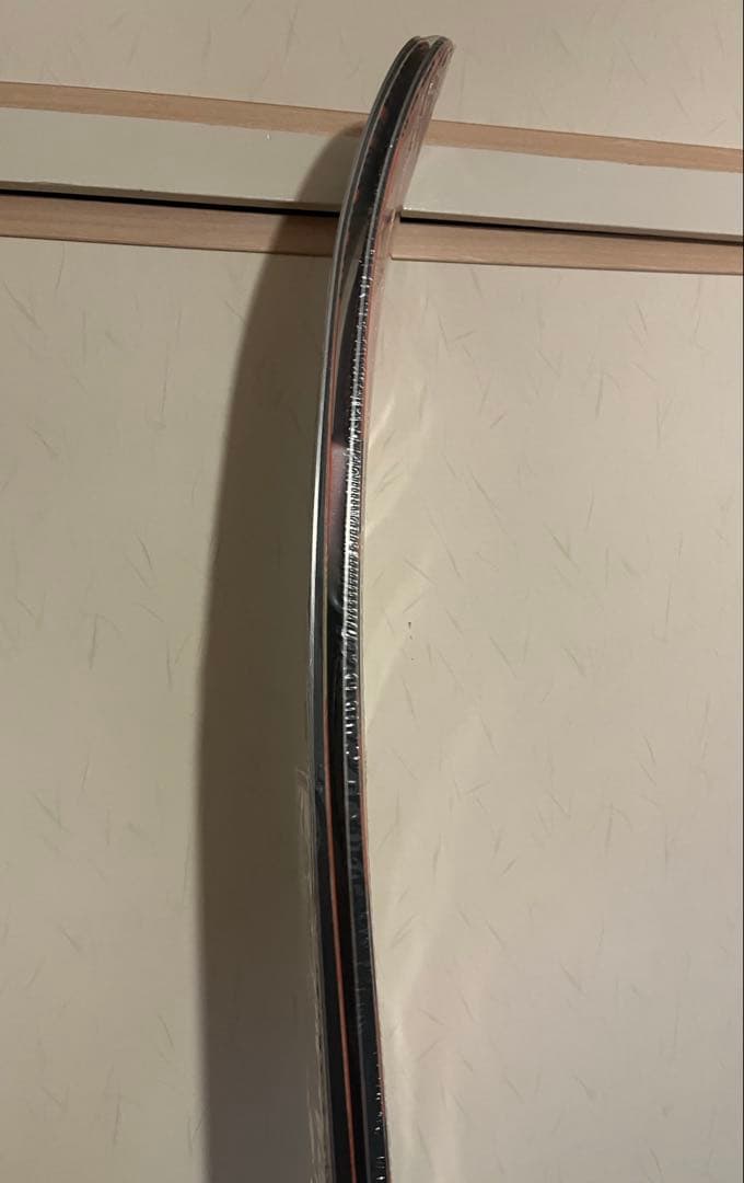 新品　フォルクル リボルト VOLKL REVOLT121 184cm