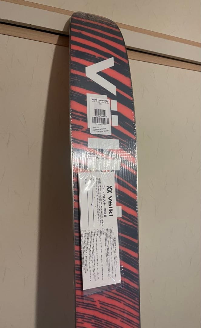 新品　フォルクル リボルト VOLKL REVOLT121 184cm