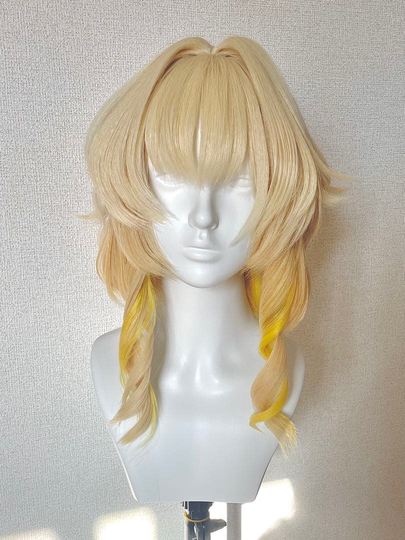 【即納】アグライア セット済み ウィッグ