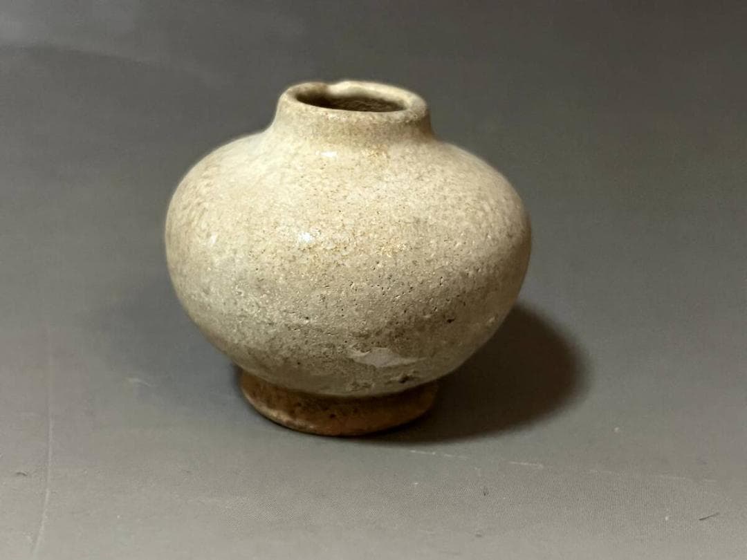 小壺■宋胡録 半磁器胎土 灰青磁釉 古い小壺 3.8cm 水滴 花瓶 古壷■