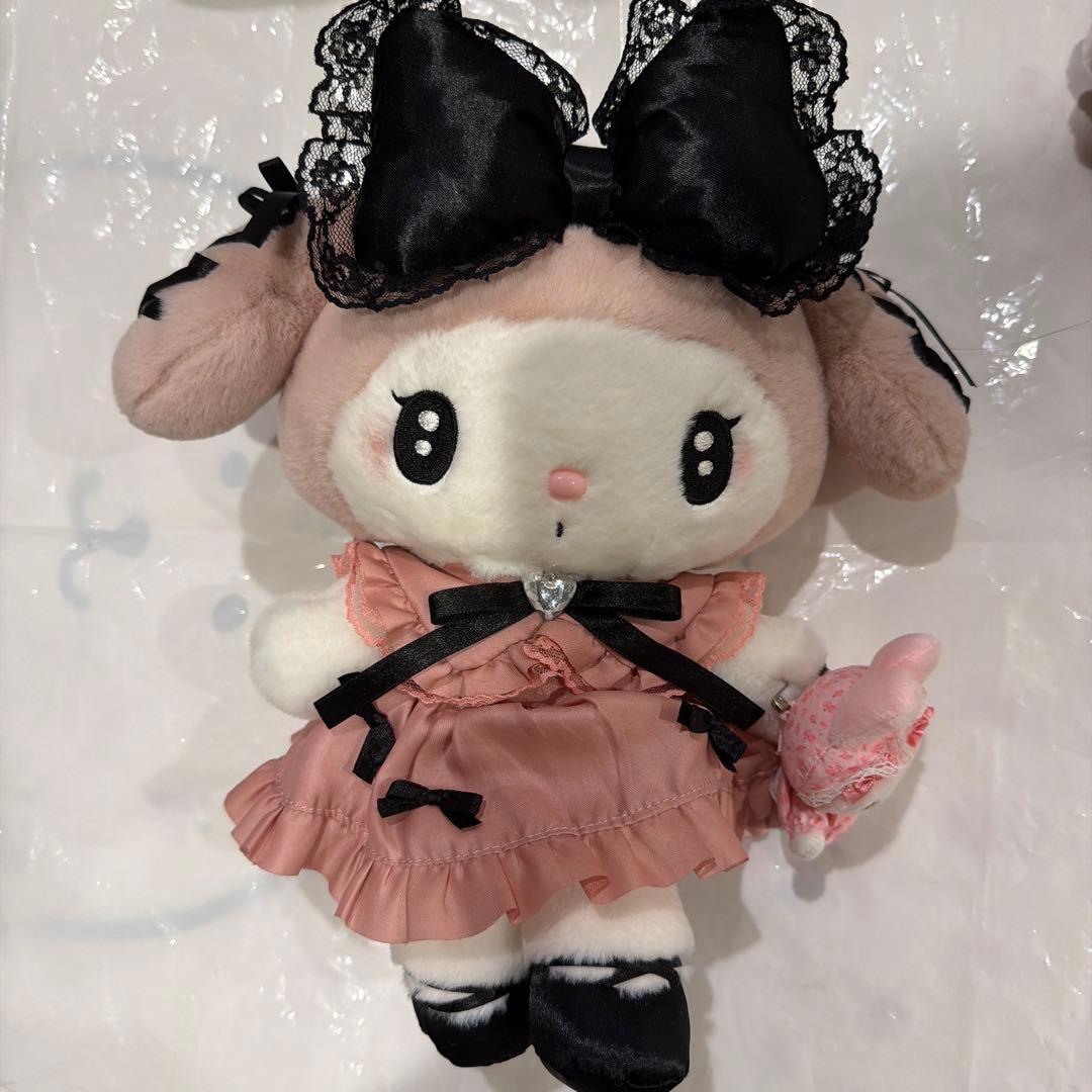 サンリオ　真夜中のメロクロ　ぬいぐるみ　マイメロディ