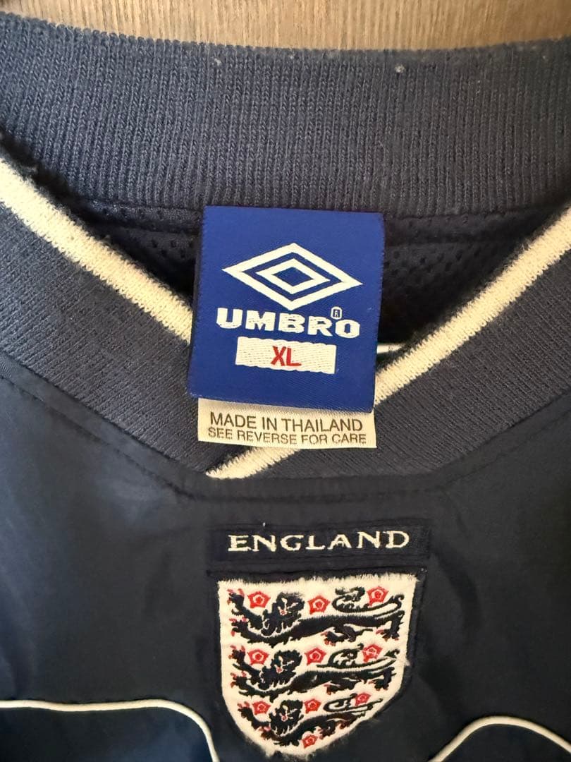 イングランド代表　トレーニングウェア