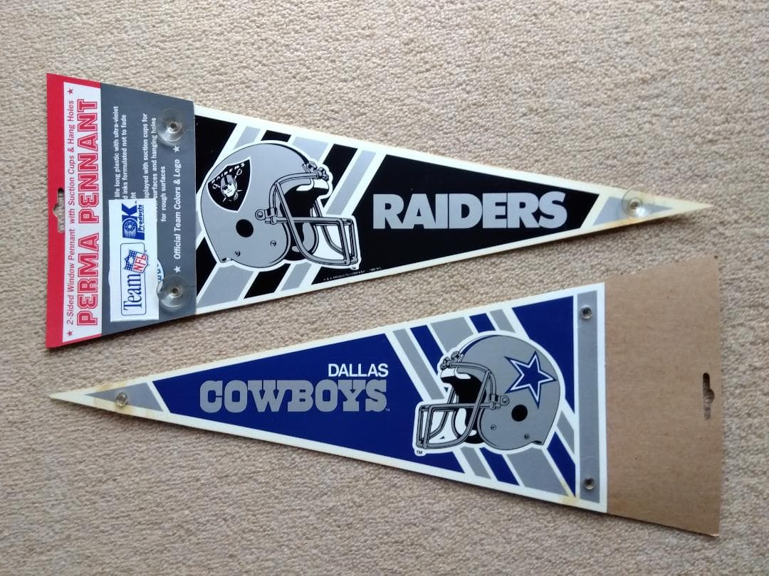 【新品未開封】希少☆NFL　エミット・スミス　フィギュア　アメフト　ペナント付