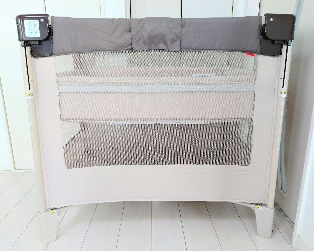 りょーつ　Aprica アップリカ ベビーベッド ココネルエアー