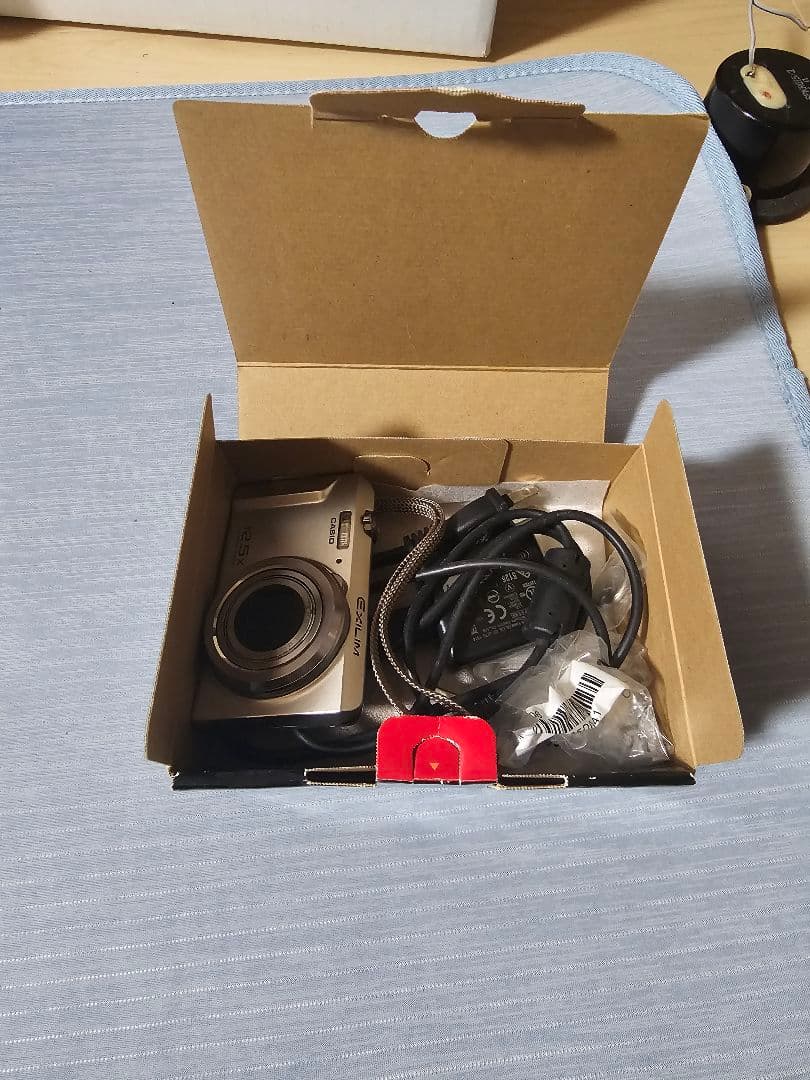 美品　CASIO EXILIM エクシリム EX-ZS160