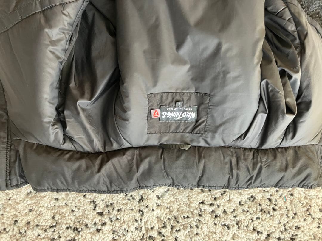 WILD THINGS ブラックダウンジャケット