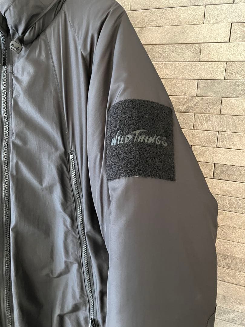 WILD THINGS ブラックダウンジャケット