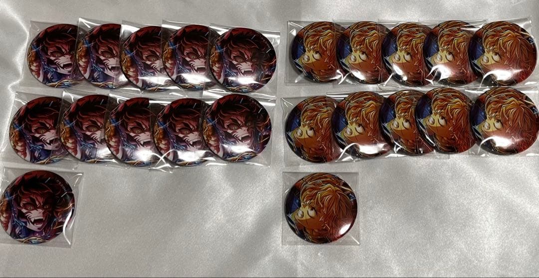 鬼滅の刃 第5弾キービジュアル缶バッジ 獪岳 我妻善逸