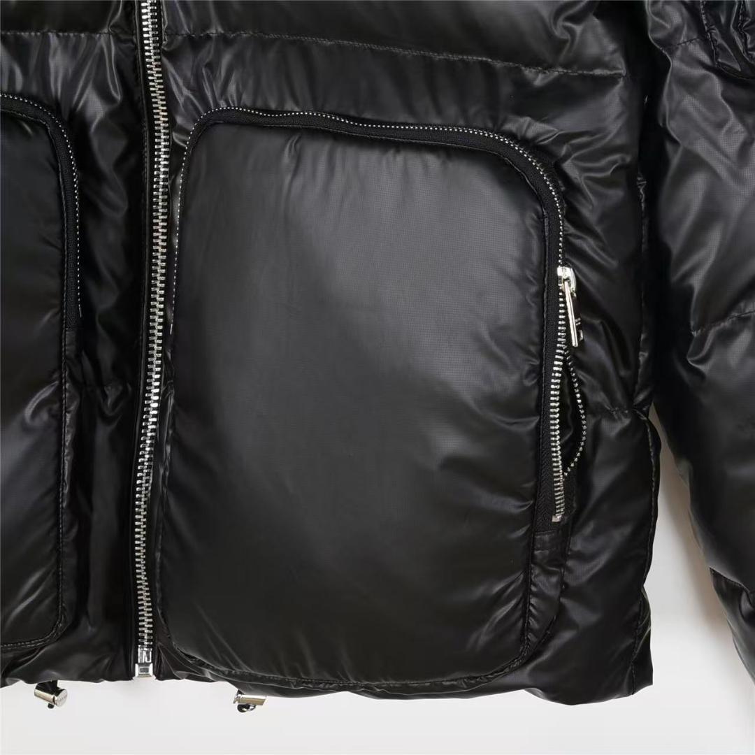 PRADAブラックダウンジャケット ショート丈