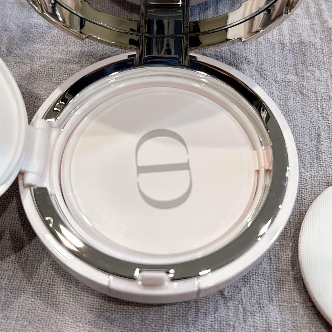 DIORカプチュールドリームスキン　モイスト　クッション　020