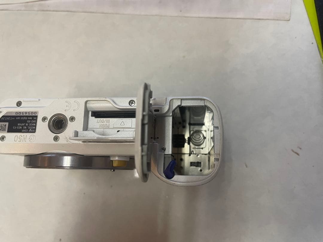 SONY NEX-F3 ホワイト 16.1メガピクセル ジャンク