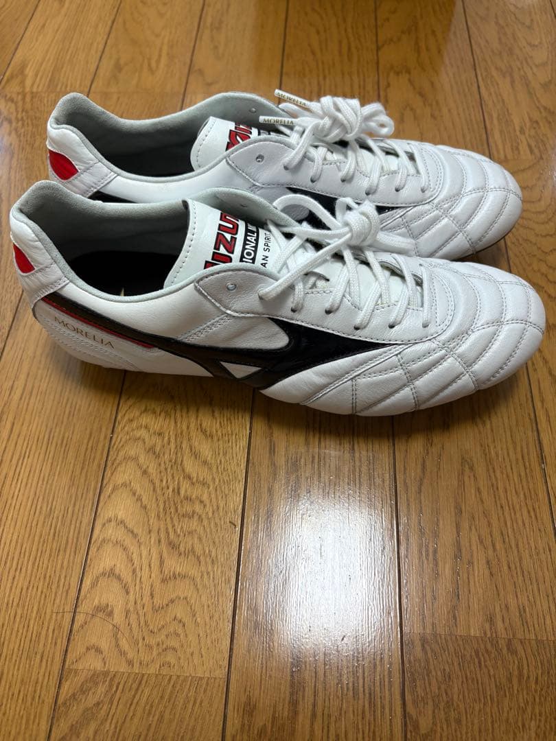 モレリア2Japan 26.0ホワイト