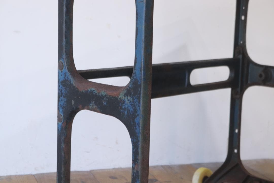 ヴィンテージ 作業台 テーブル 机 展示台 インダストリアル 天板 無垢材