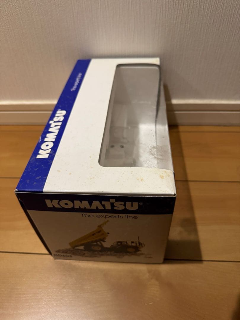 ミニカー KOMATSU HD605