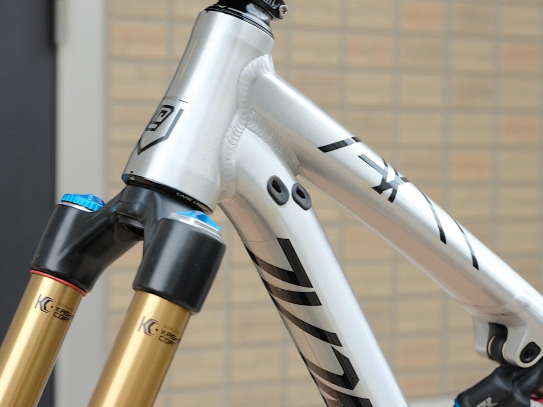 Commencal  AM V4.2 コメンサル サス+ホイールSet