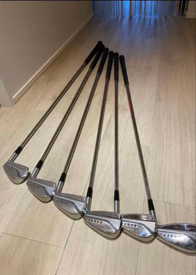 オノフ onoff アイアンセット 6本 スチールシャフト KURO